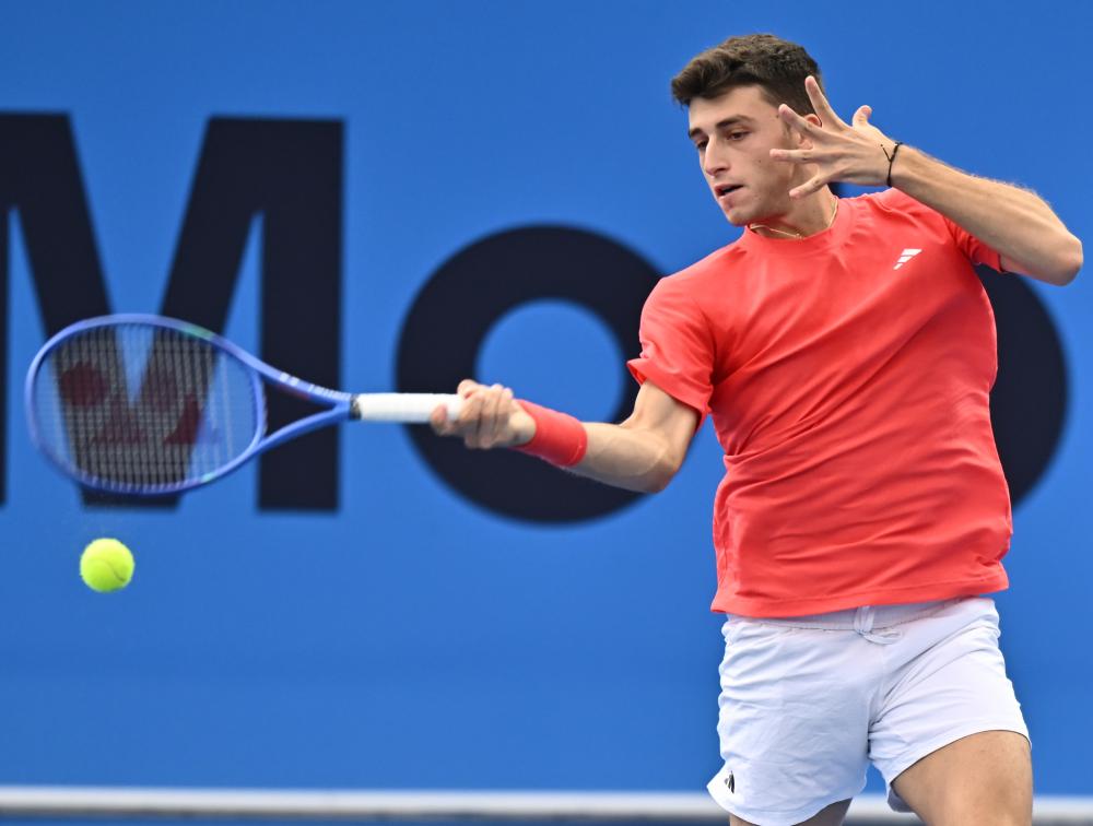 他不仅证明 他不仅证明